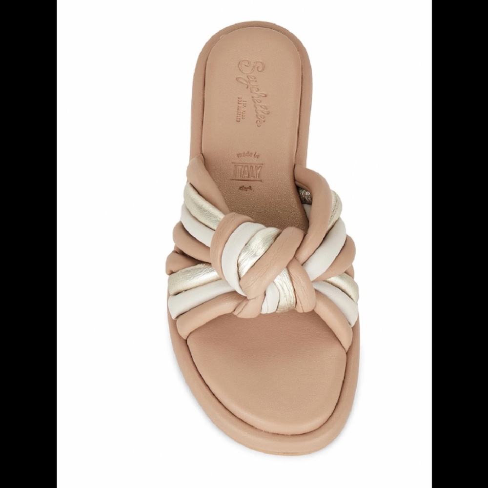 NWOB Seychelles Simply The Best Slip On Sandals Tan, Gold, Cream Size 7.5